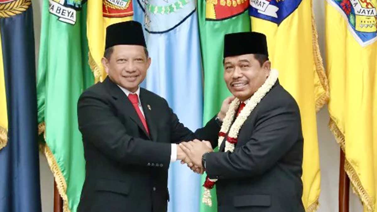 Mendagri Lantik Suhajar Diantoro Jadi Wakil Rektor IPDN